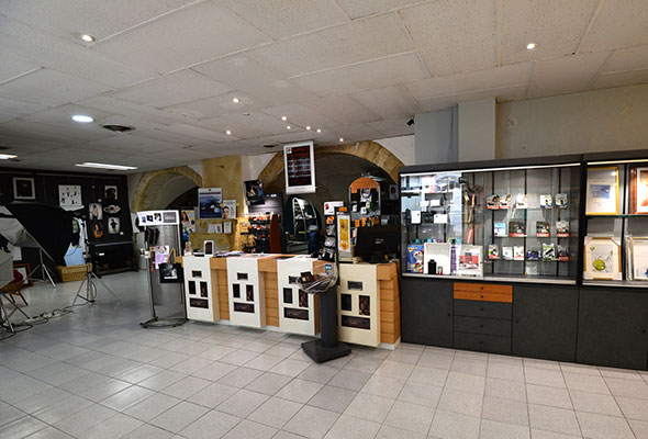 L’intérieur du magasin de photo à Lunel proche de Montpellier